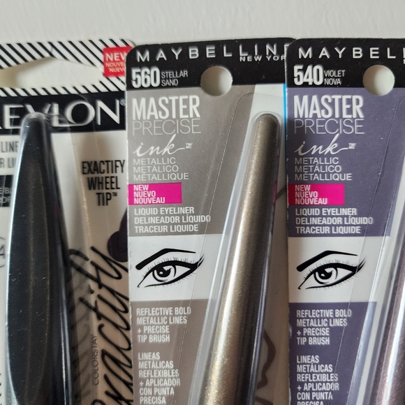 Liquid Liners - Picture 4 of 12